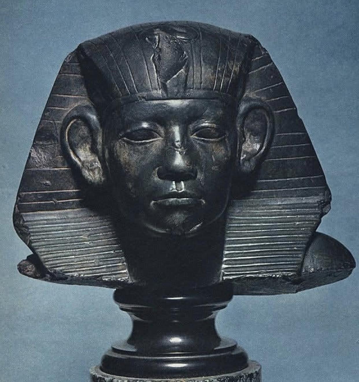 King Amenemhat III [1860–1814 B.C] Ancient Kemet (Blacks) - The African History