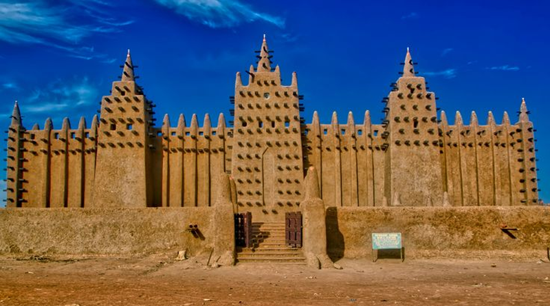 Old Djenné in Mali founded in 250BC is one of the oldest standing cities in Africa